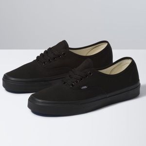 Men’s Vans Low Top Classics